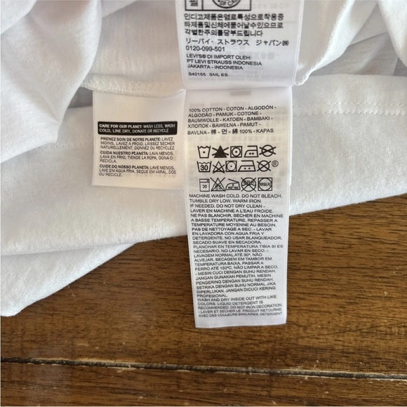 Levi’s Shirt Adult Medium White Short Sleeve Casual Tee - Picture 11 of 12